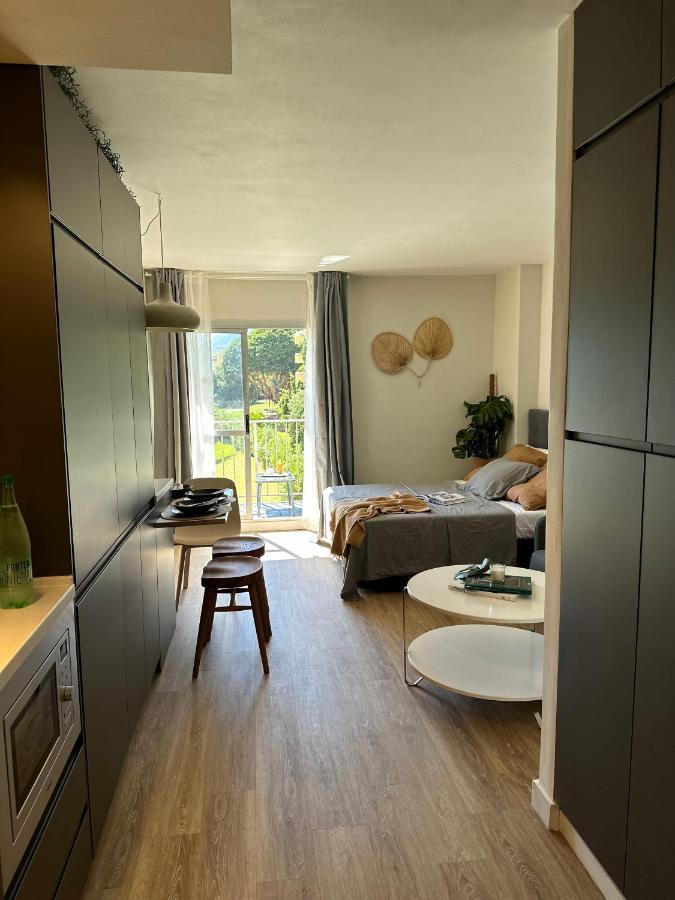 Minerva Estudio Suite La Biznaga , Beach And Pool ベナルマデナ エクステリア 写真