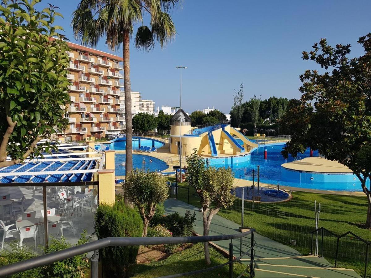 Minerva Estudio Suite La Biznaga , Beach And Pool ベナルマデナ エクステリア 写真